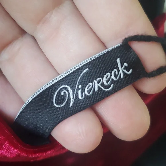 Viereck Wine Crushed Velvet Dress. Size Large. - Picture 5 of 8